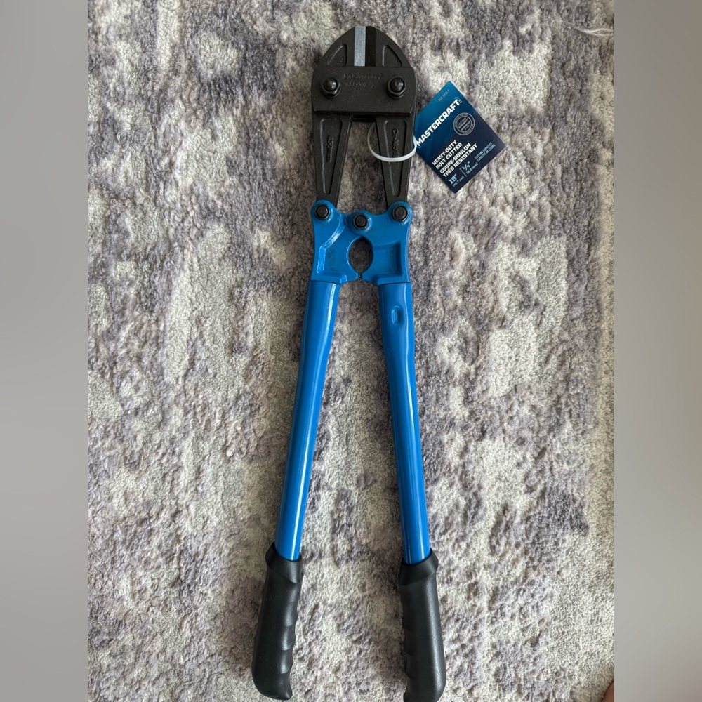 Blue Bolt Cutter